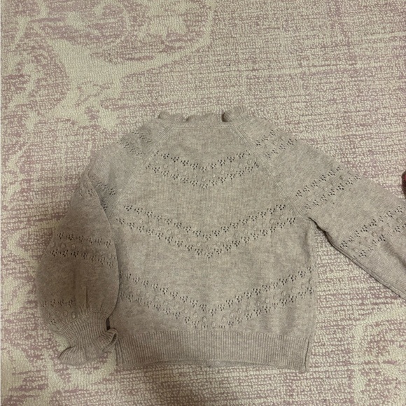 Mini Boden Cream Knit Cardigan with Pink and Red Floral Embroidery Sz 5-6 - Picture 2 of 5